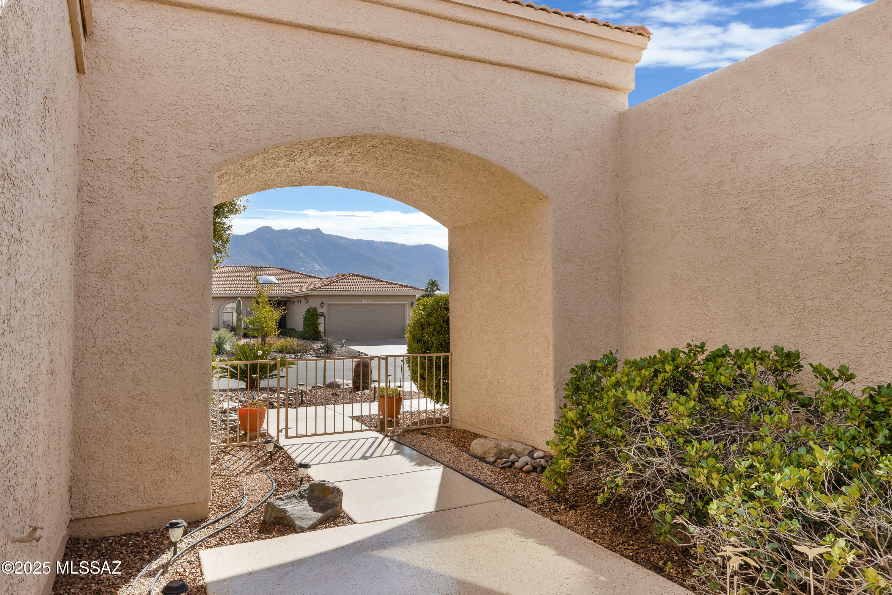 Property Photo:  37336 S Blackfoot Drive  AZ 85739 