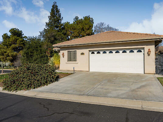 Property Photo:  32746 Greene Drive  CA 93265 