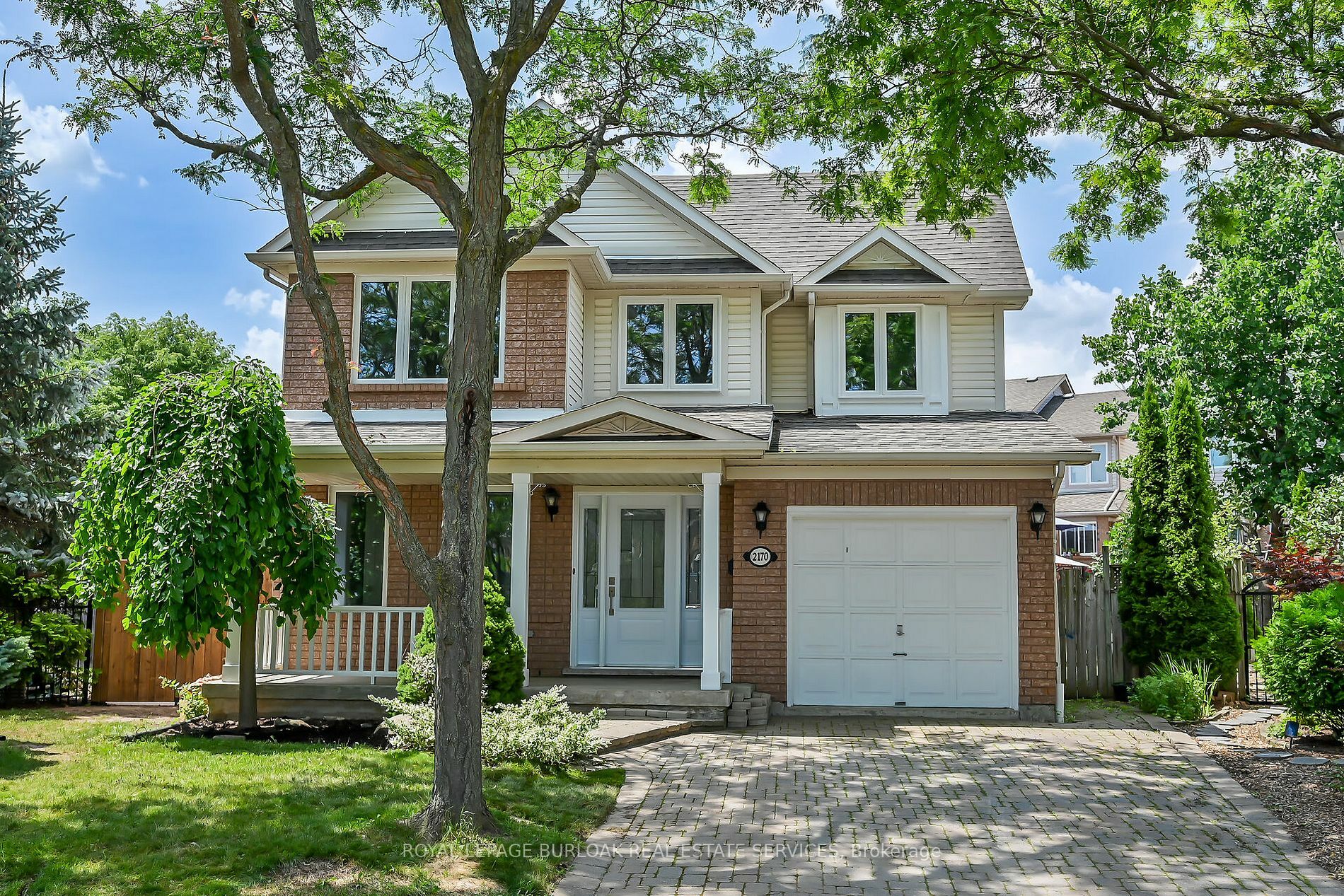 Property Photo:  2170 Birchleaf Lane  ON L7L 6G8 