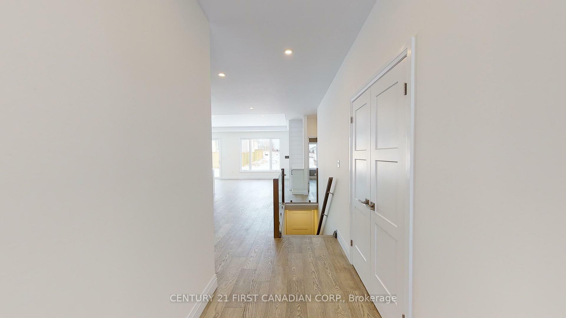 Property Photo: 18 Postma Crescent ON N0M 1A0
