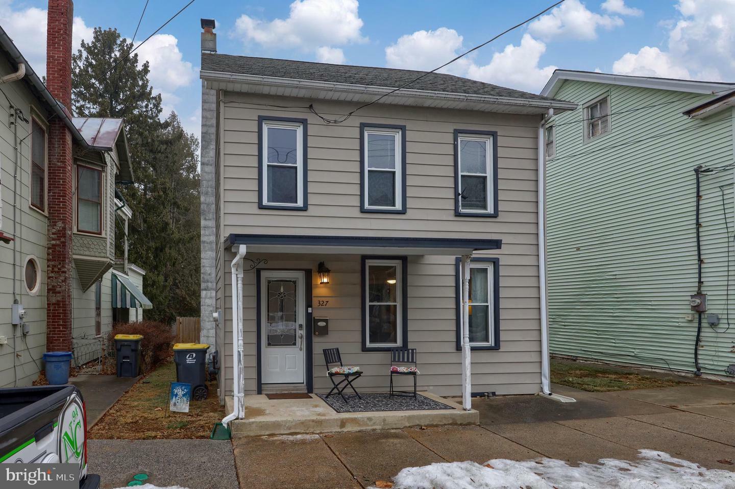 Property Photo:  327 W High Street  PA 19567 