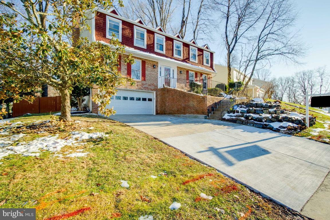 Property Photo:  15509 Golf Club Drive  VA 22025 