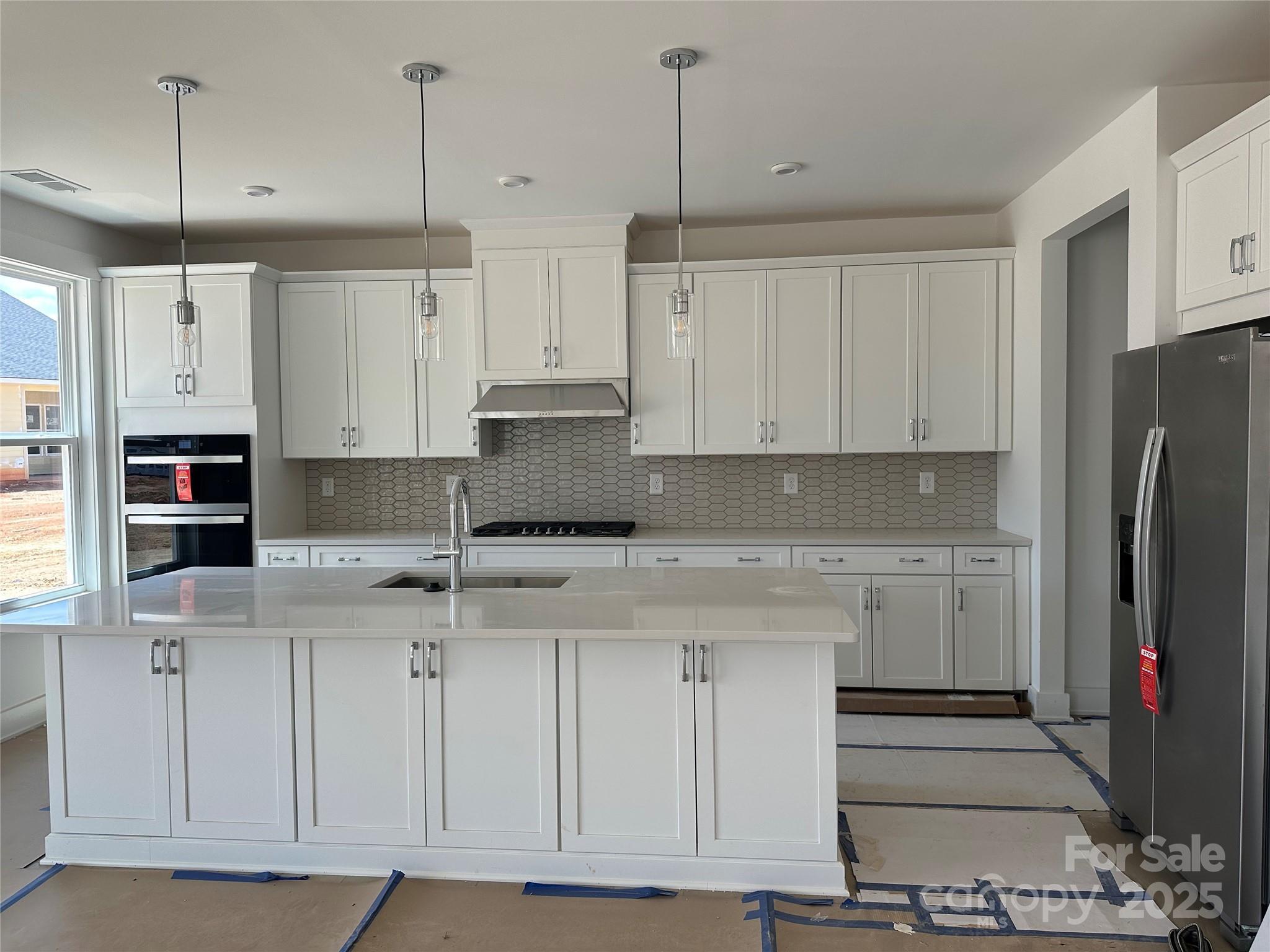 Property Photo: 4122 Eastover Glen Road 0316 NC 28269