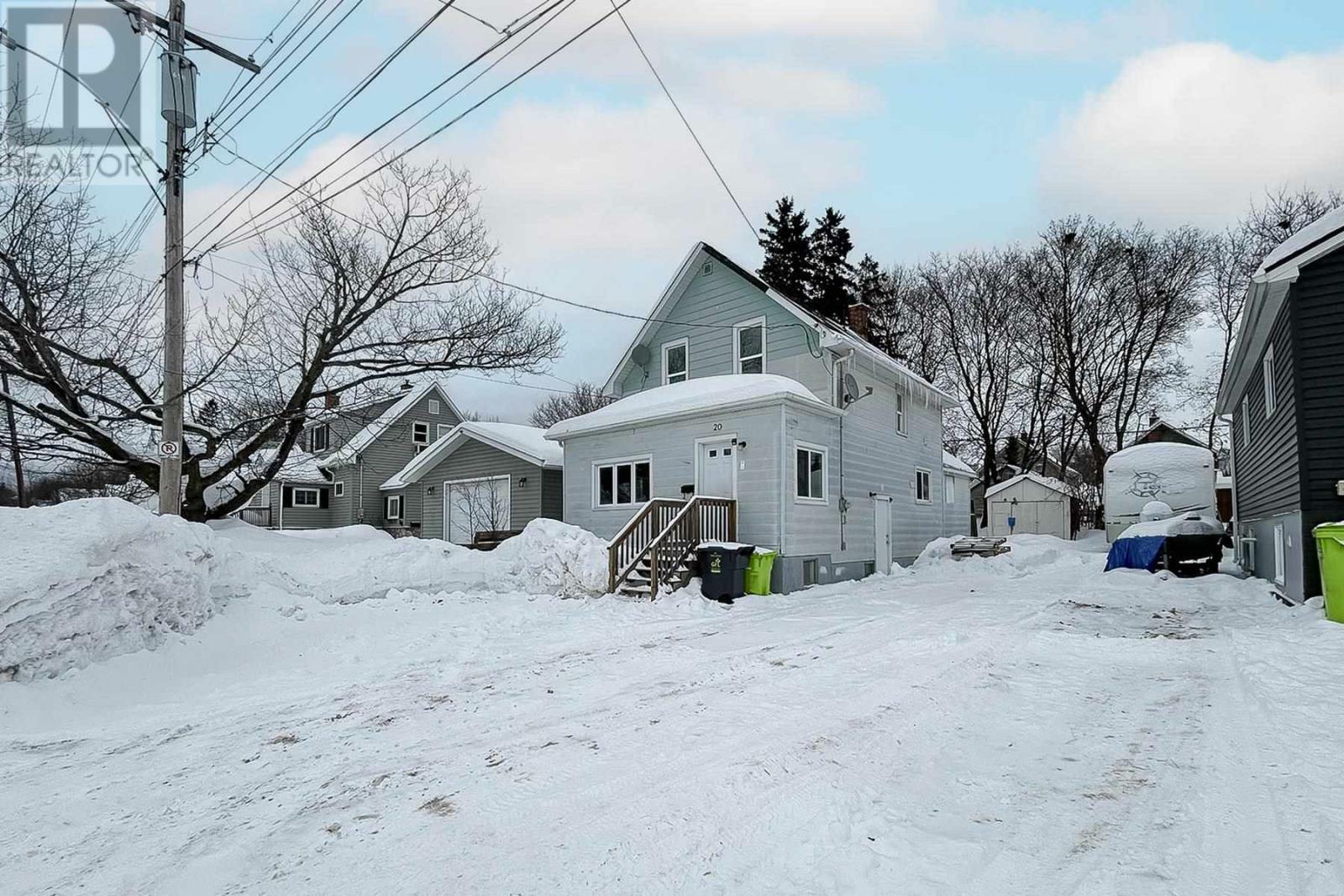 20 Birch St  Sault Ste. Marie ON P6B 2J4 photo