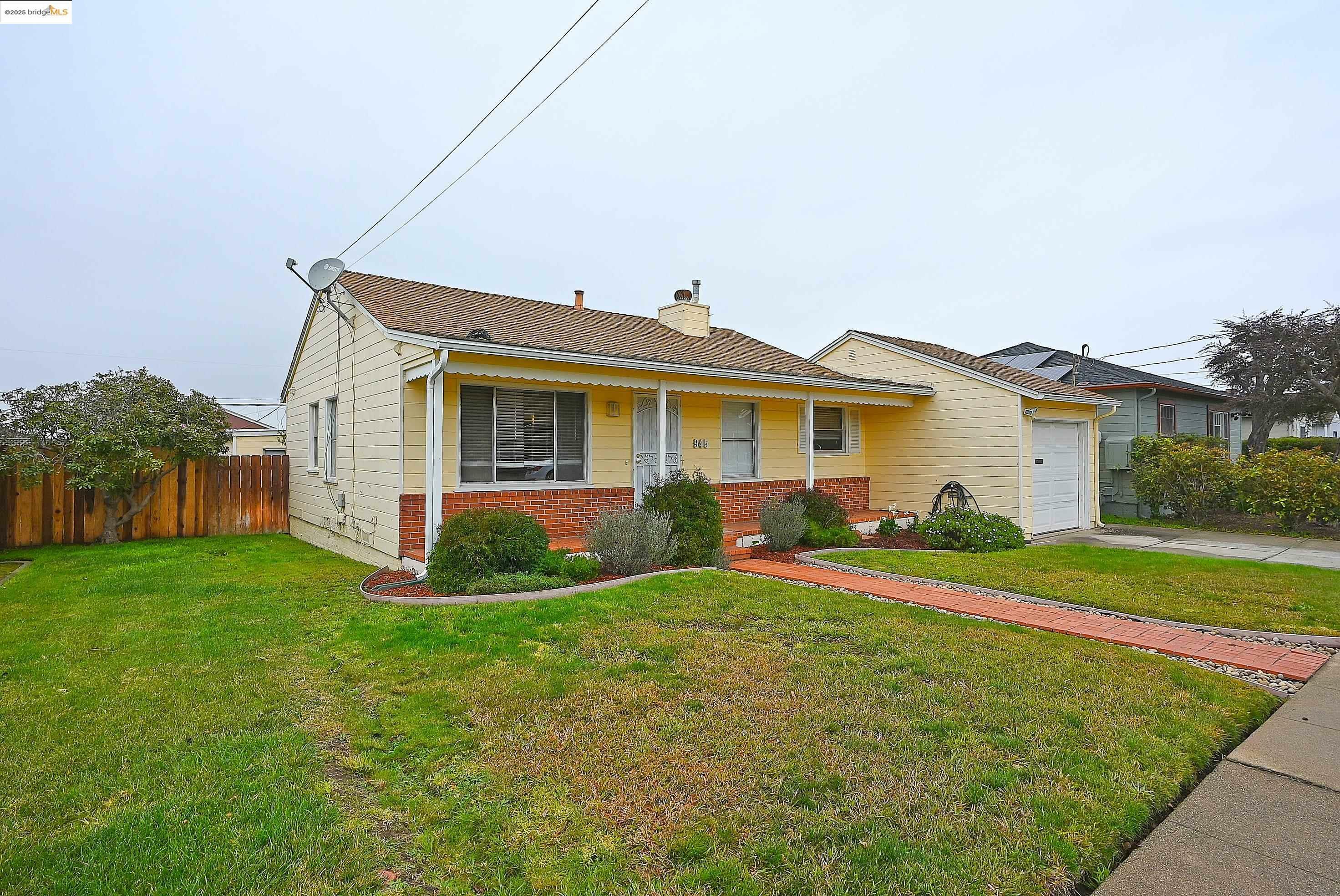 Property Photo:  945 30th  CA 94804 