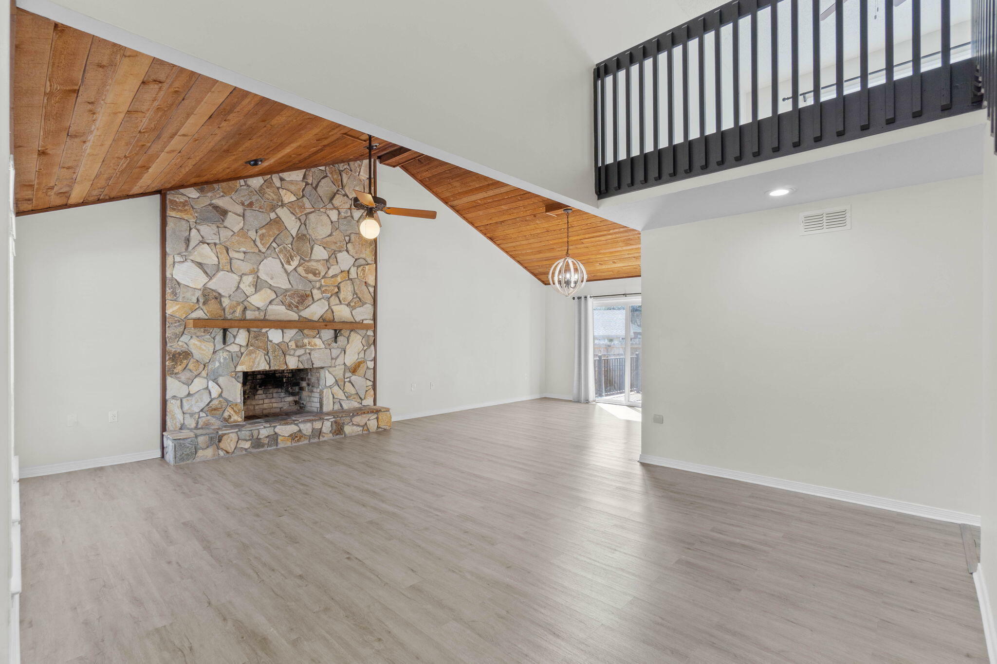 Property Photo: 54 Country Club Road FL 32579