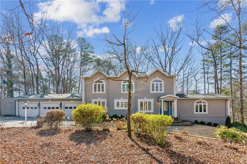 Property Photo: 213 Pine Crest Drive GA 30040