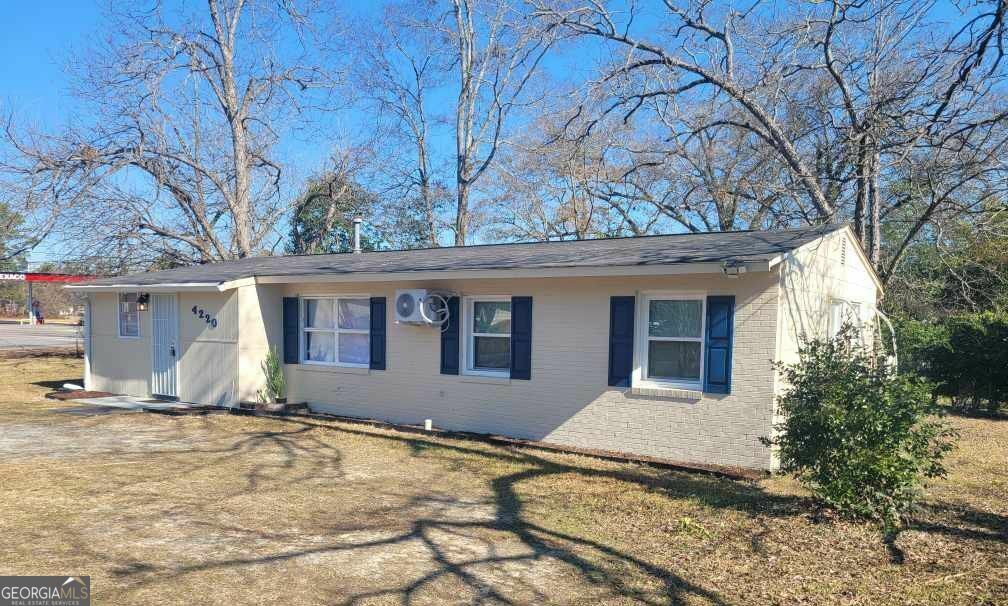 Property Photo:  4220 Elkan Avenue  GA 31206 