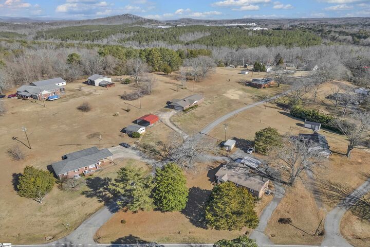 Property Photo:  4 Fowler Street  SC 29657 