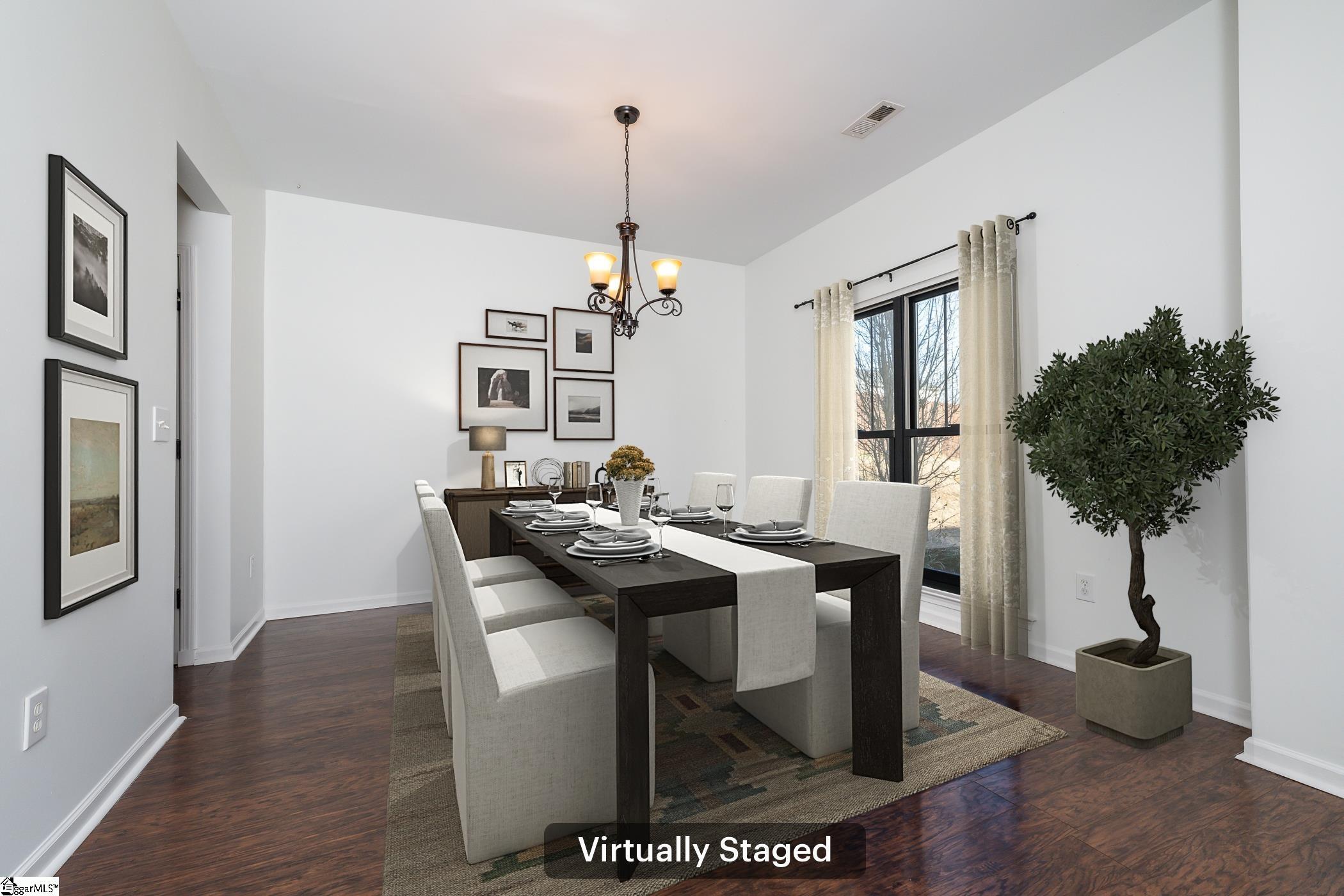 Property Photo: 202 Greenport Way SC 29607