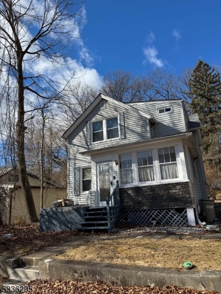 Property Photo:  15 Blakely Ave  NJ 07801 