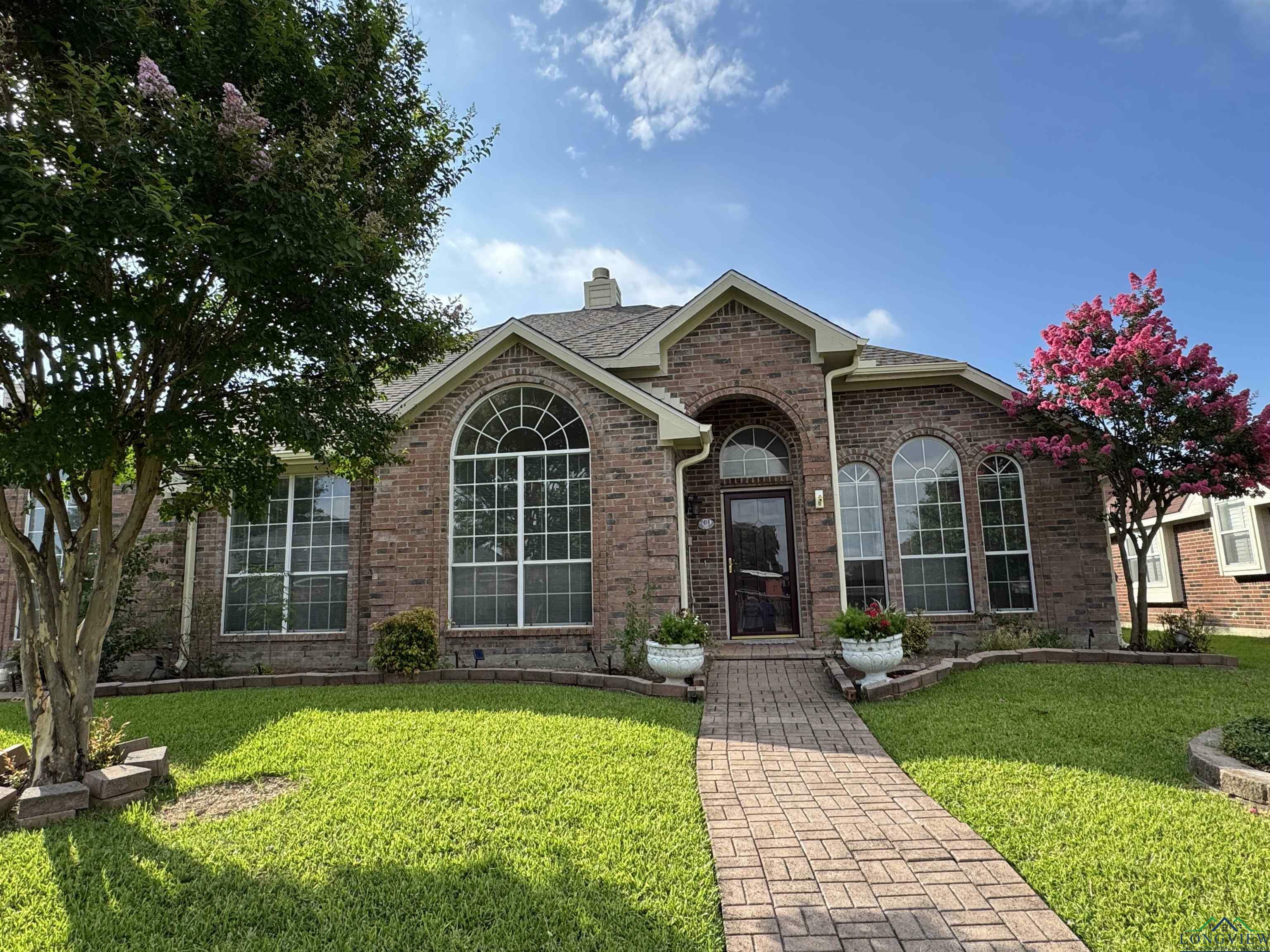 Property Photo: 2414 W Stillwater Dr. TX 75181-4768
