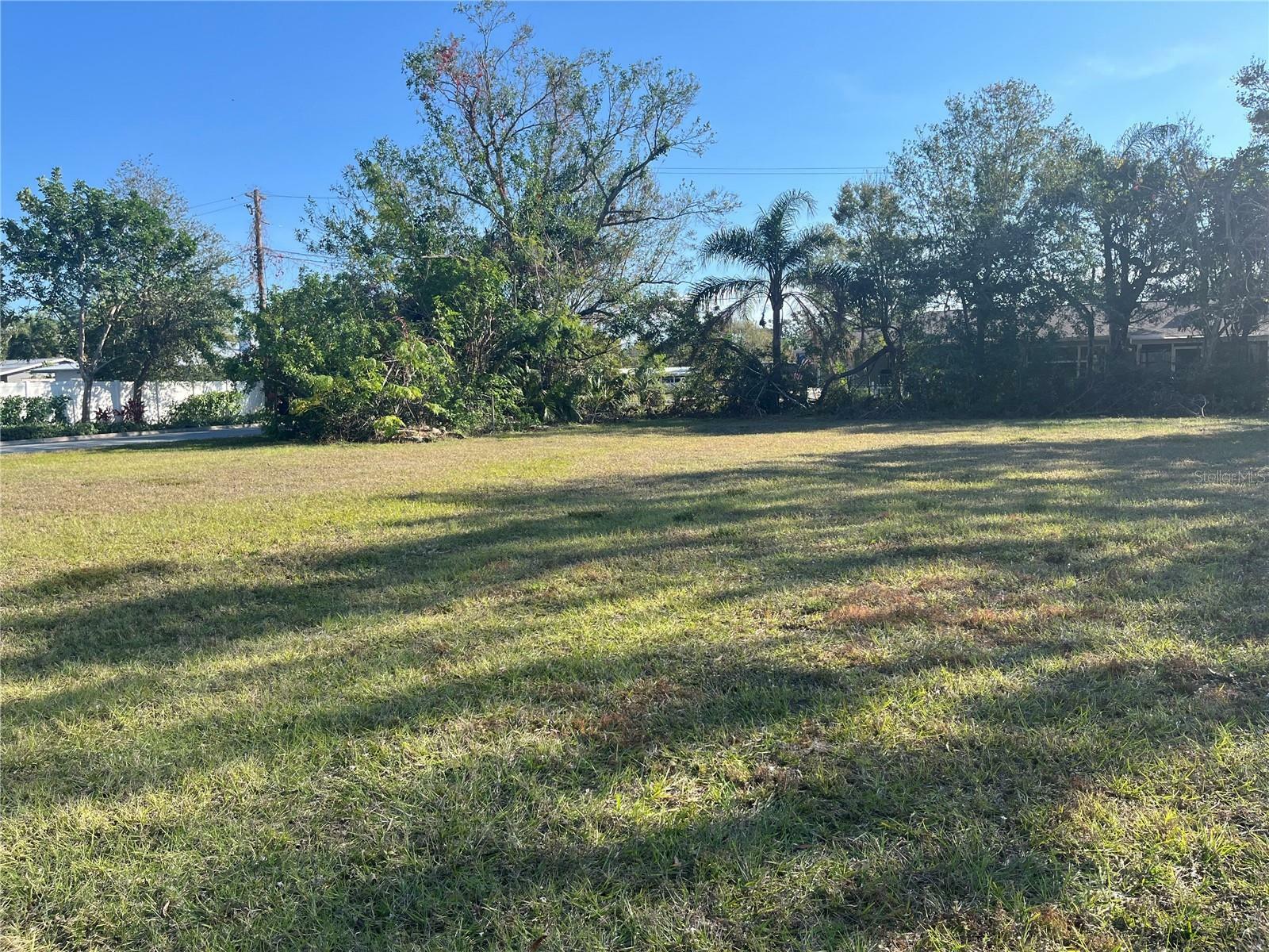 Property Photo:  2484 Ringling Boulevard  FL 34237 