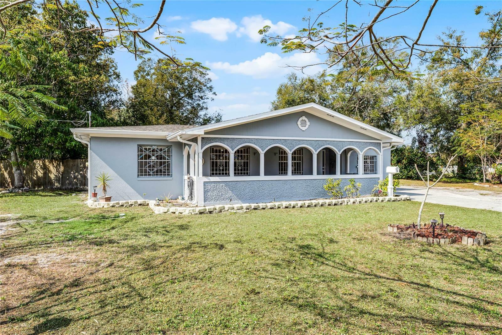 Property Photo:  98 S Alder Drive  FL 32807 