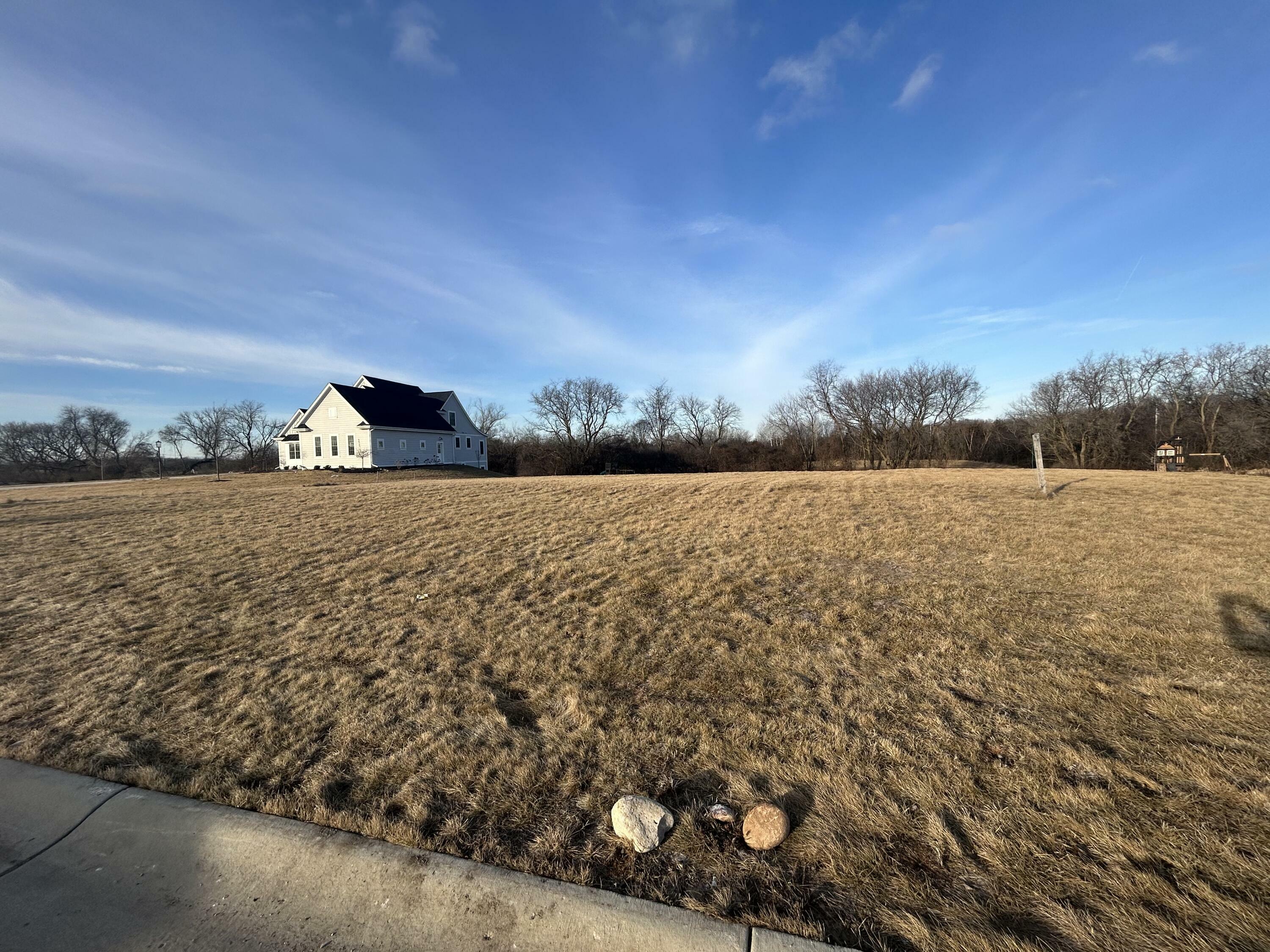 Property Photo:  Lt12 Hawthorn Farm Ct  WI 53058 