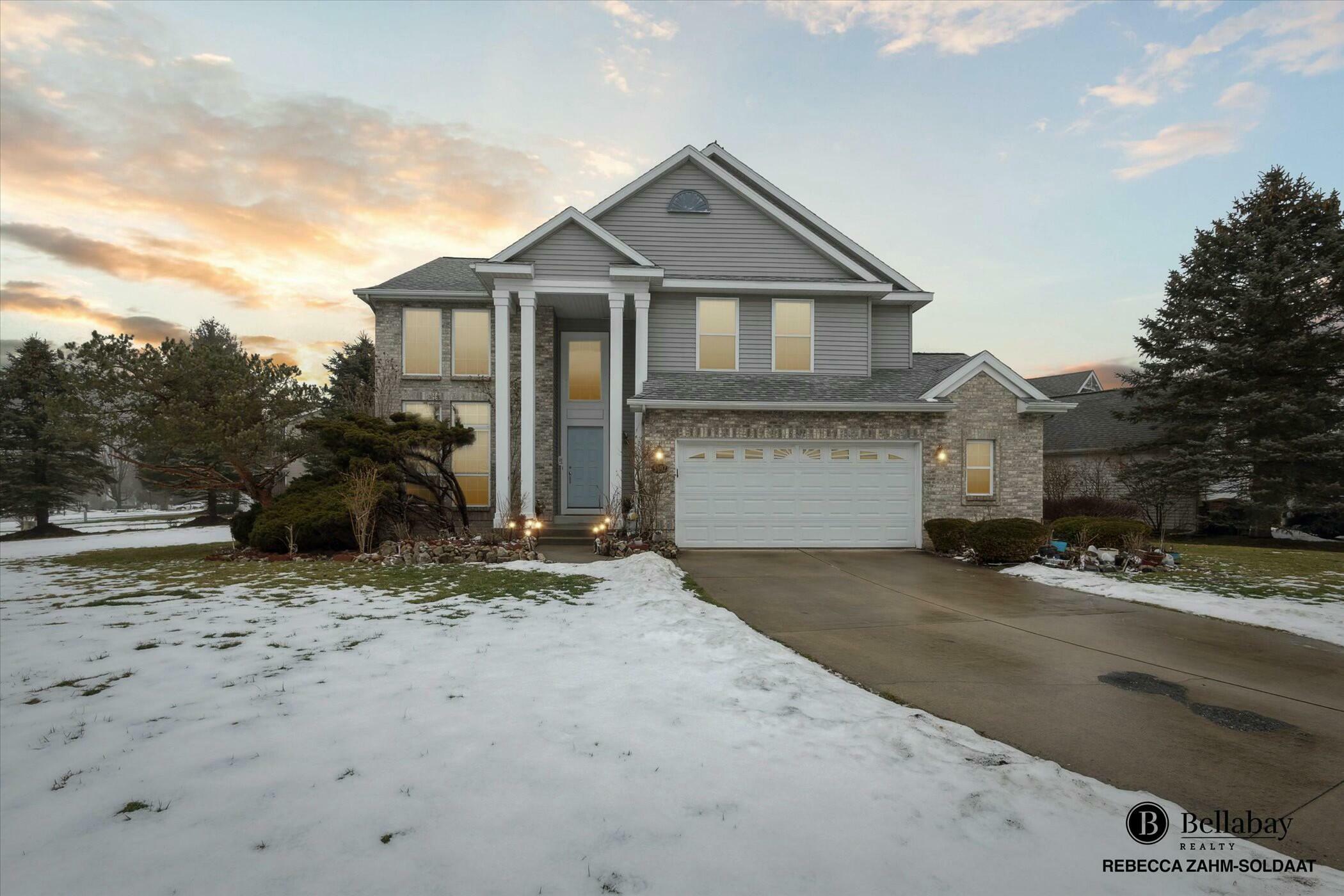 Property Photo: 5492 W Heathwood Drive SE MI 49512