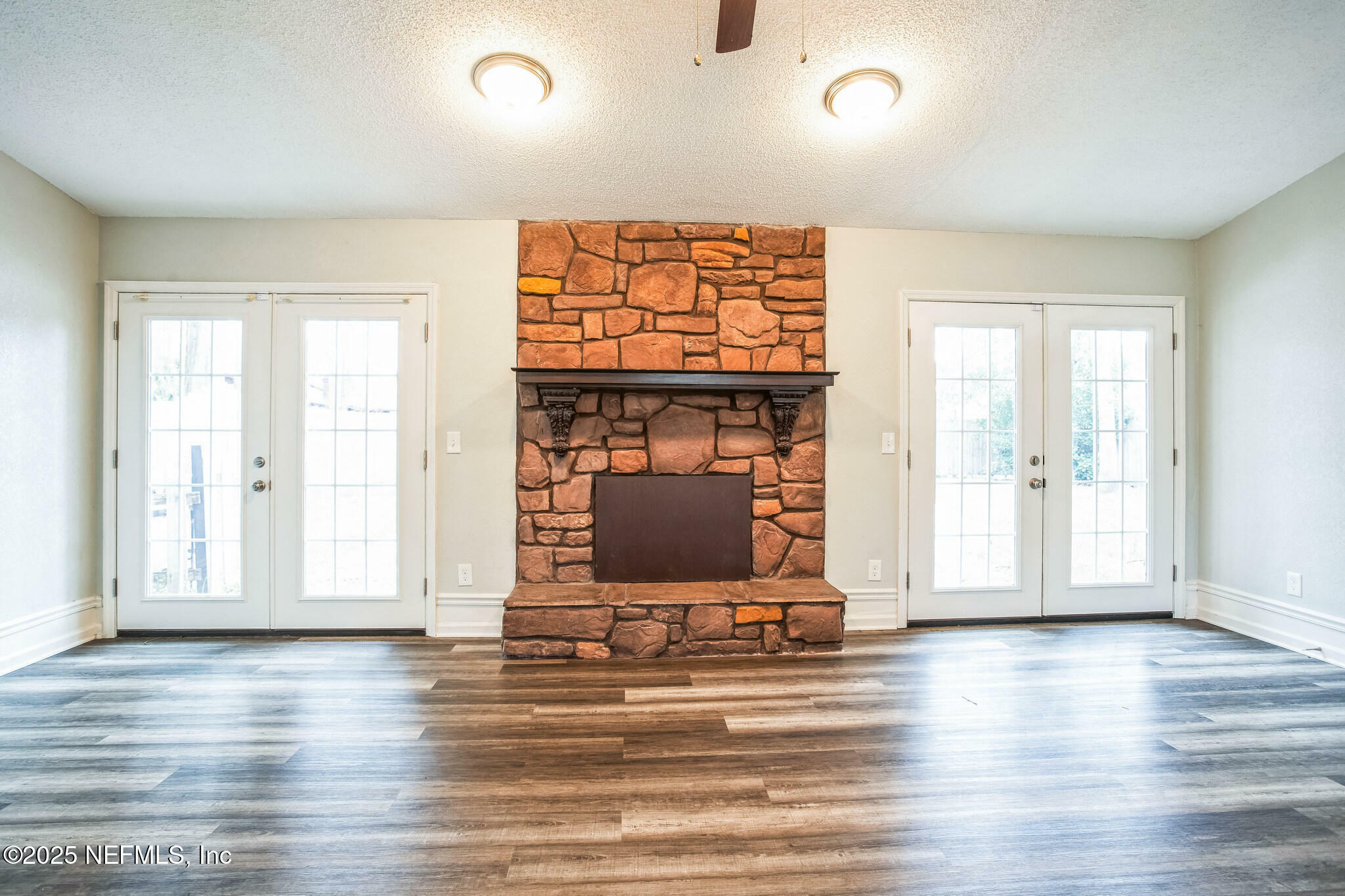 Property Photo: 10439 Spindrift Lane FL 32257