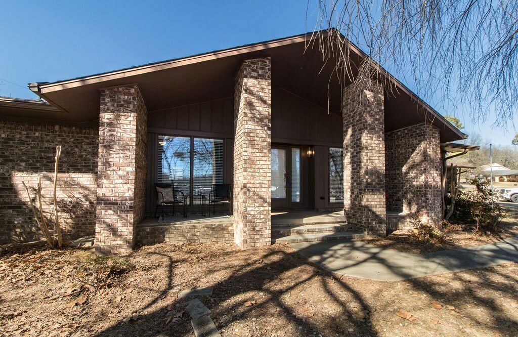 Property Photo:  216 Suttle Drive  AR 72764 