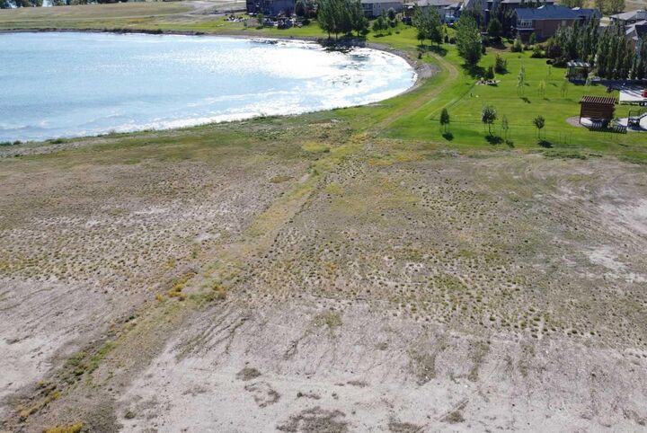 3 Kingfisher Estates  Lake Newell Resort AB T1R 0X5 photo