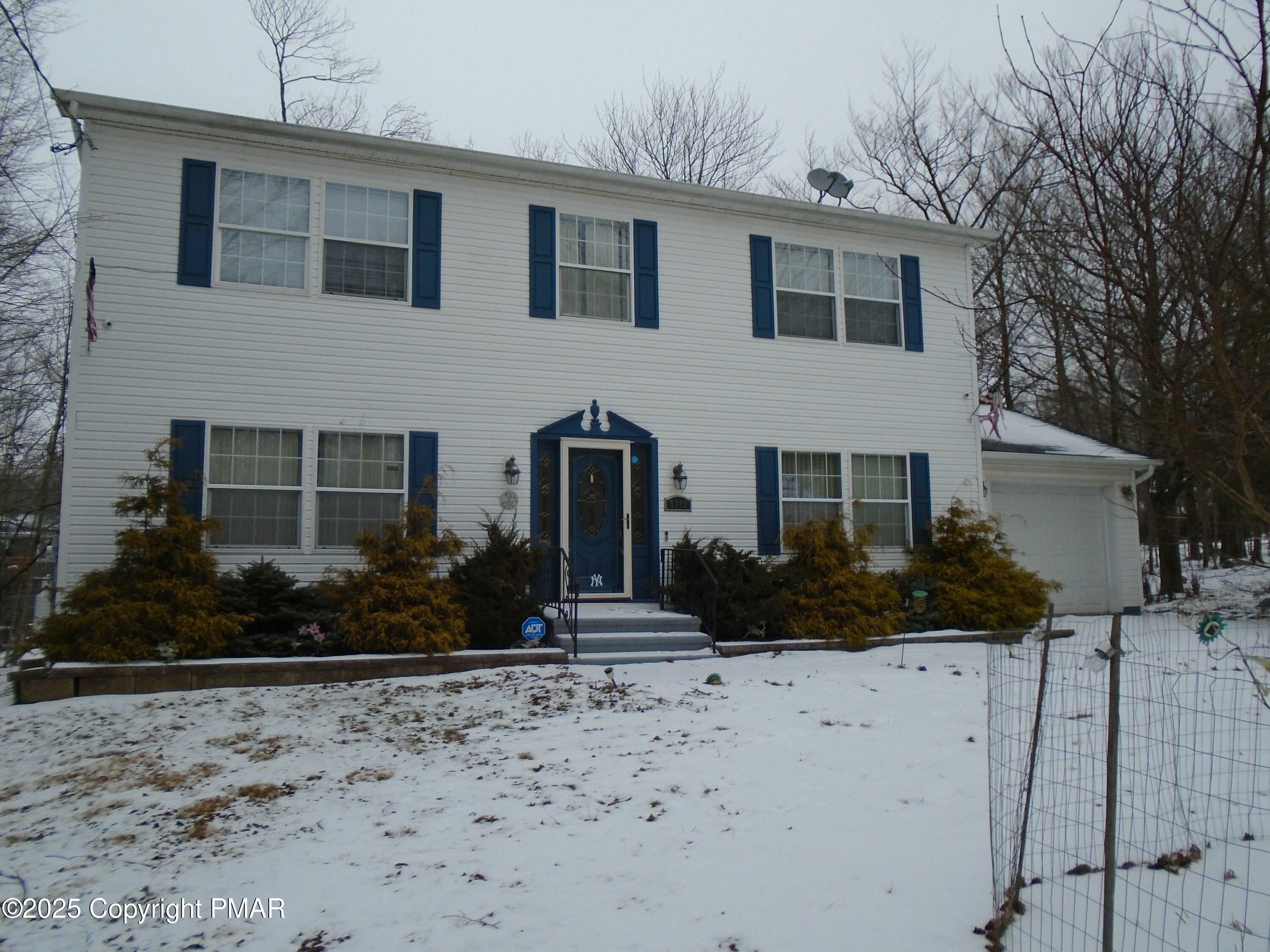 Property Photo:  5382 Vine Terrace  PA 18466 