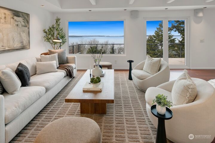 Property Photo:  5921  Atlas Place SW  WA 98136 