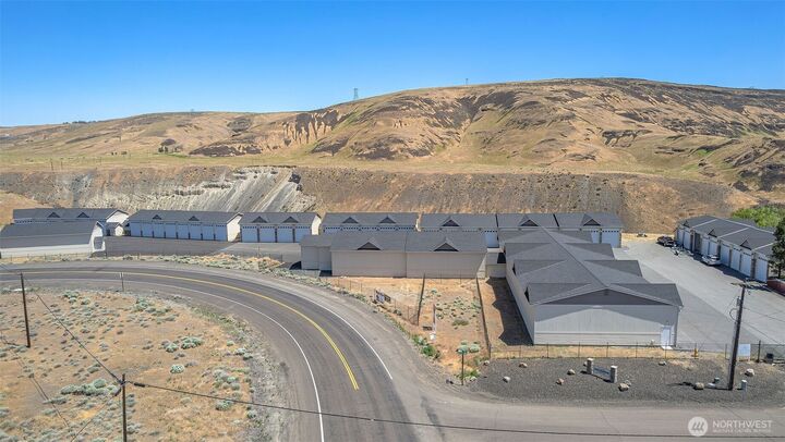 Property Photo:  9967  W.8 Road NW F 33  WA 98848 