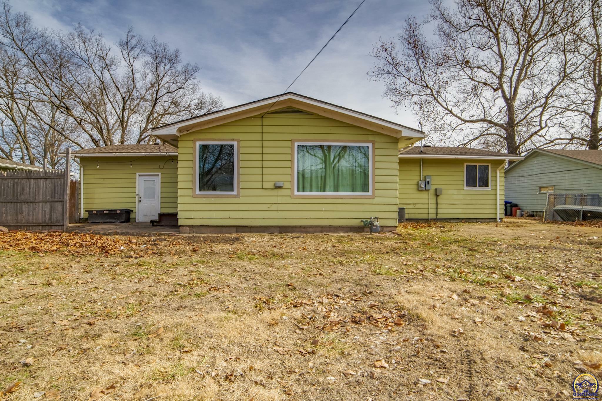 Property Photo: 117 Main St KS 66533