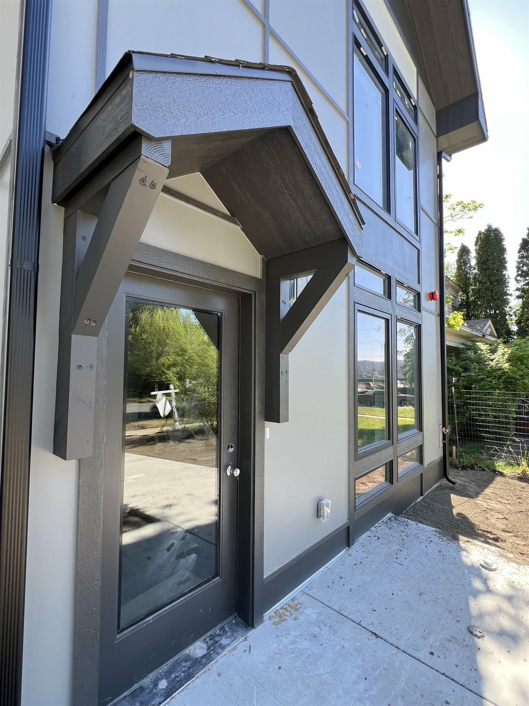 Property Photo: 2015 W 9th Ave WA 99204