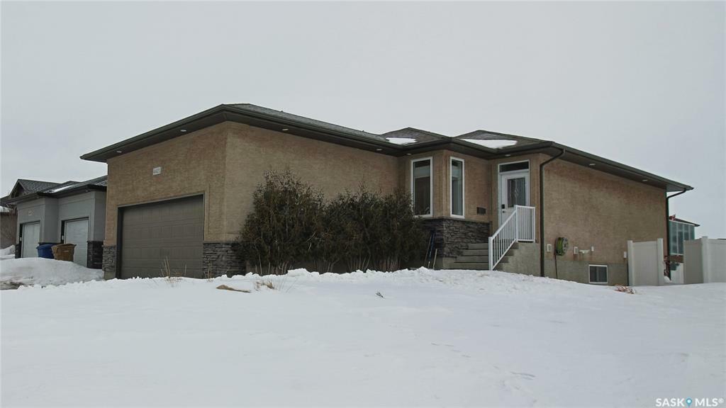 Property Photo:  4421 Sandpiper Crescent E  SK S4V 1N3 