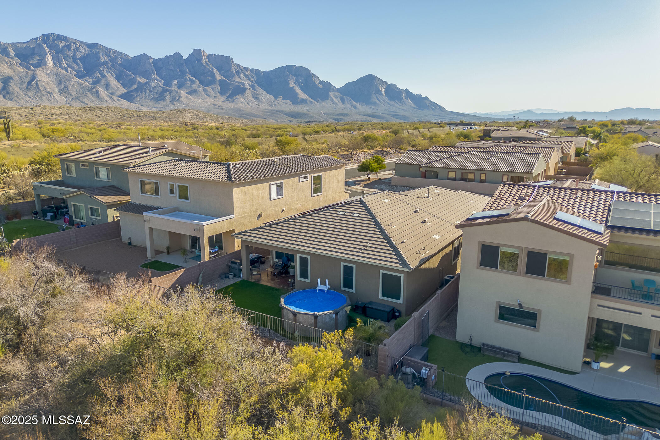 Property Photo: 13774 N High Mountain View Place AZ 85739