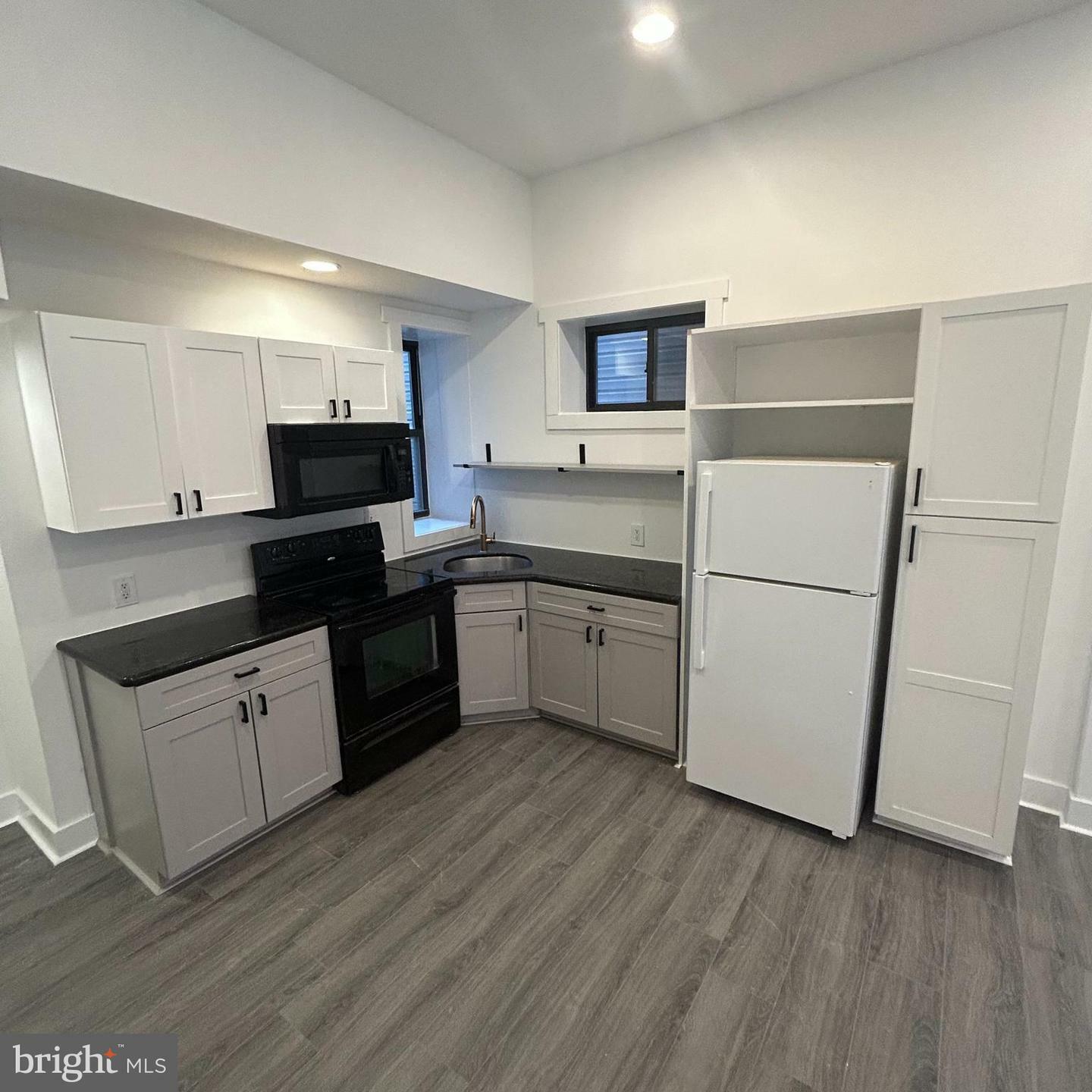 Property Photo:  1507 N 17th Street 1  PA 19121 