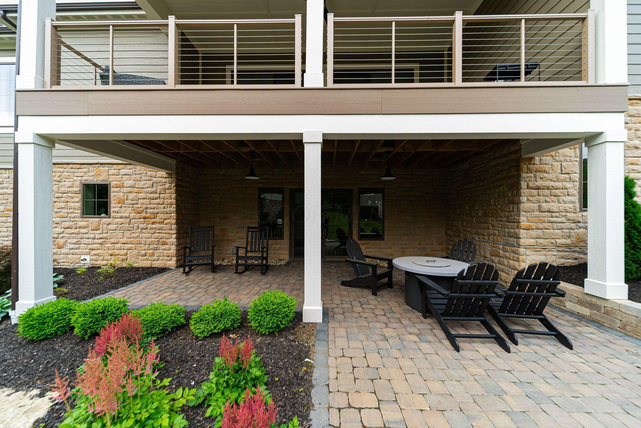 Property Photo: 1474 Dogwood Loop OH 43065