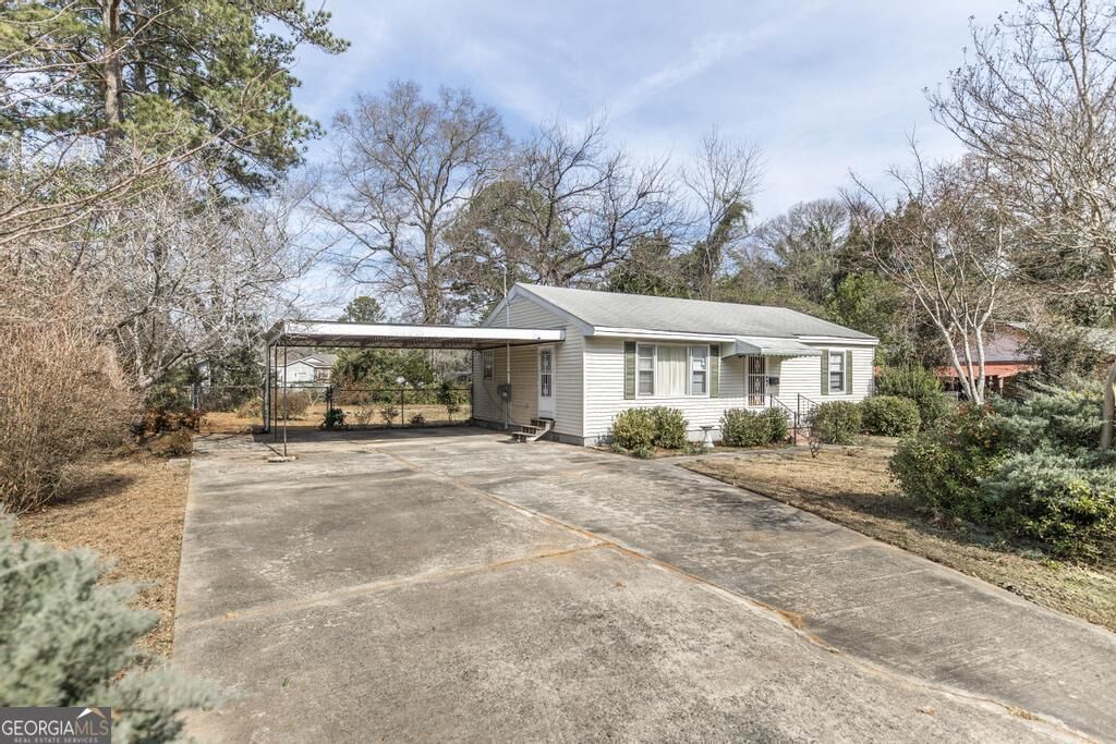 Property Photo:  110 Pine Drive  GA 31088 