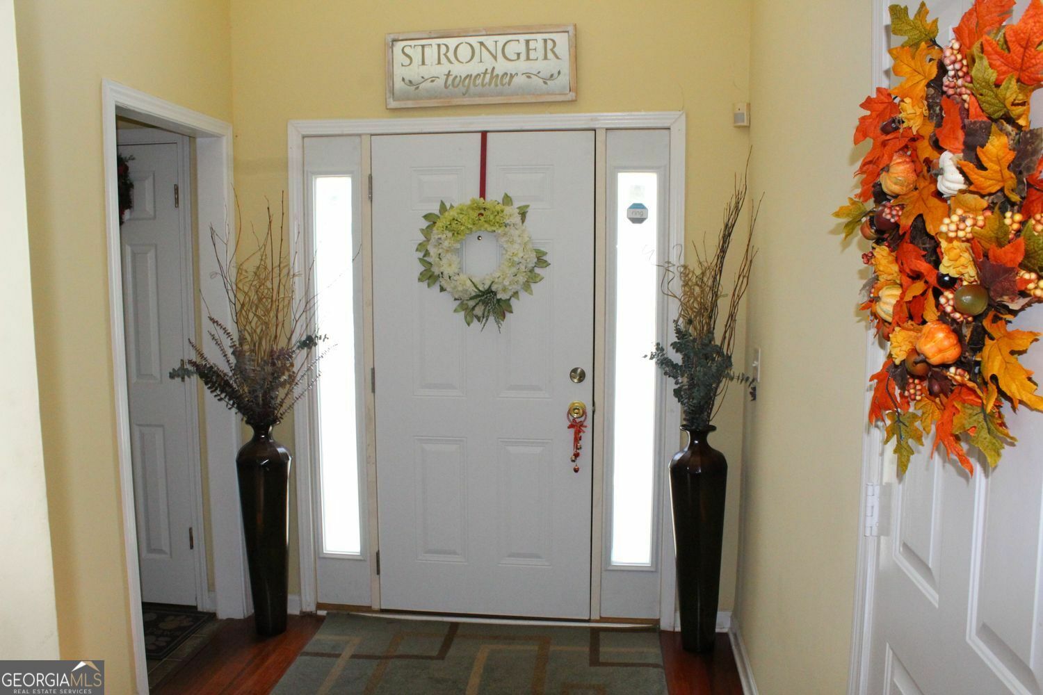 Property Photo: 5627 Isleworth Court GA 30349
