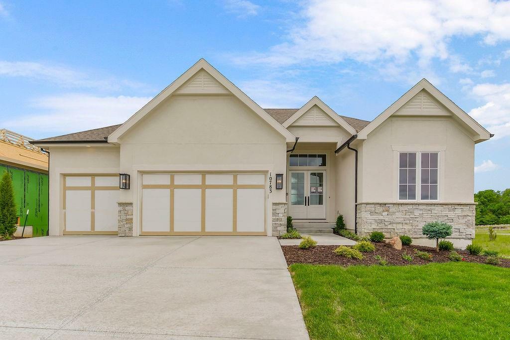 10783 S Shady Bend Road  Olathe KS 66061 photo