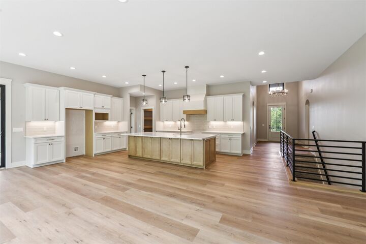 Property Photo:  741 Richland Court  IA 50261 