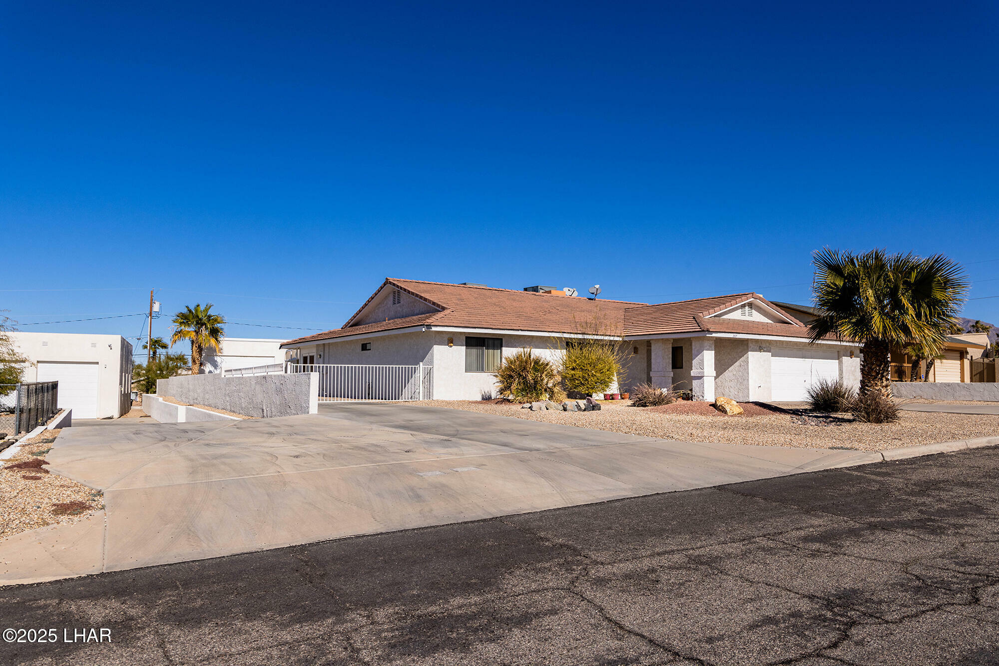 Property Photo:  2929 Thistle Dr  AZ 86406 