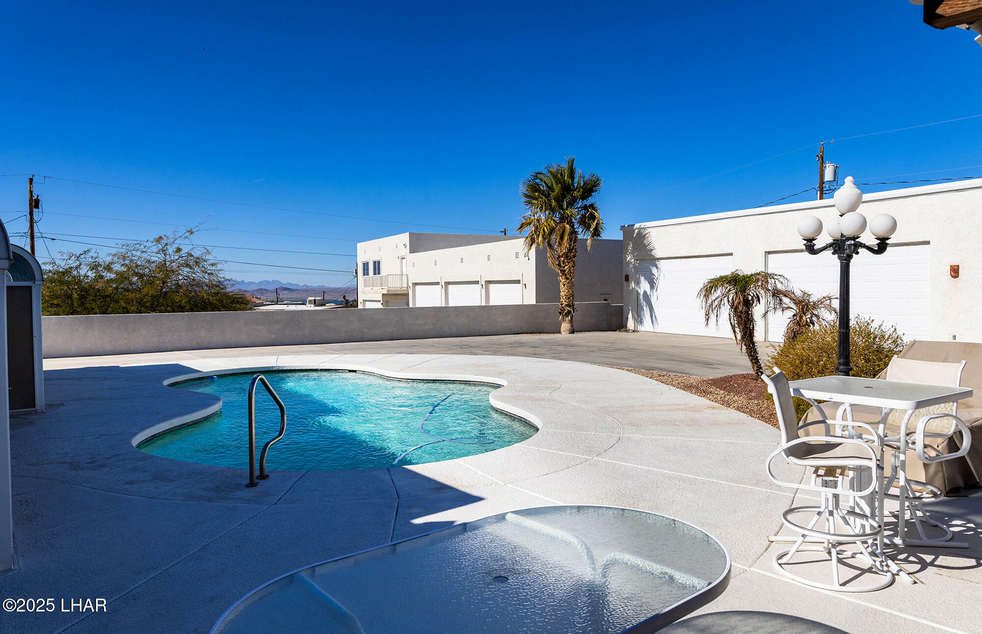 Property Photo: 2929 Thistle Dr AZ 86406