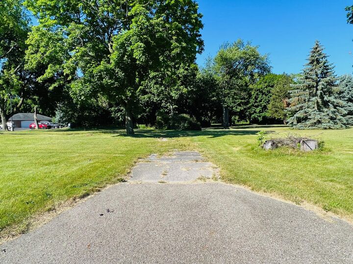 Property Photo:  2960 Niles Road  MI 49085 