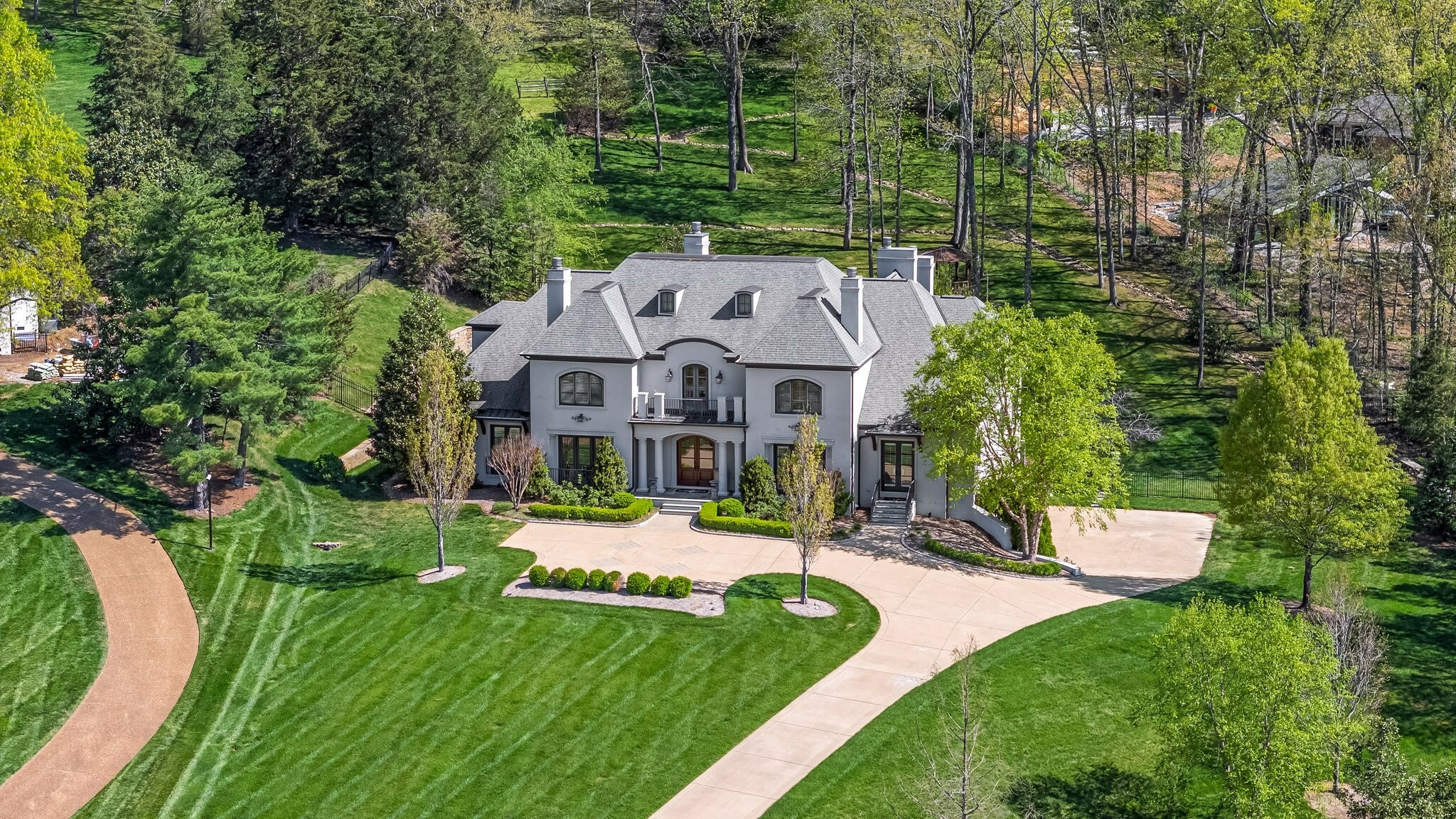Property Photo: 340 White Swans Xing TN 37027