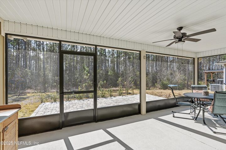 Property Photo:  114 Eagles Landing Lane  FL 32095 