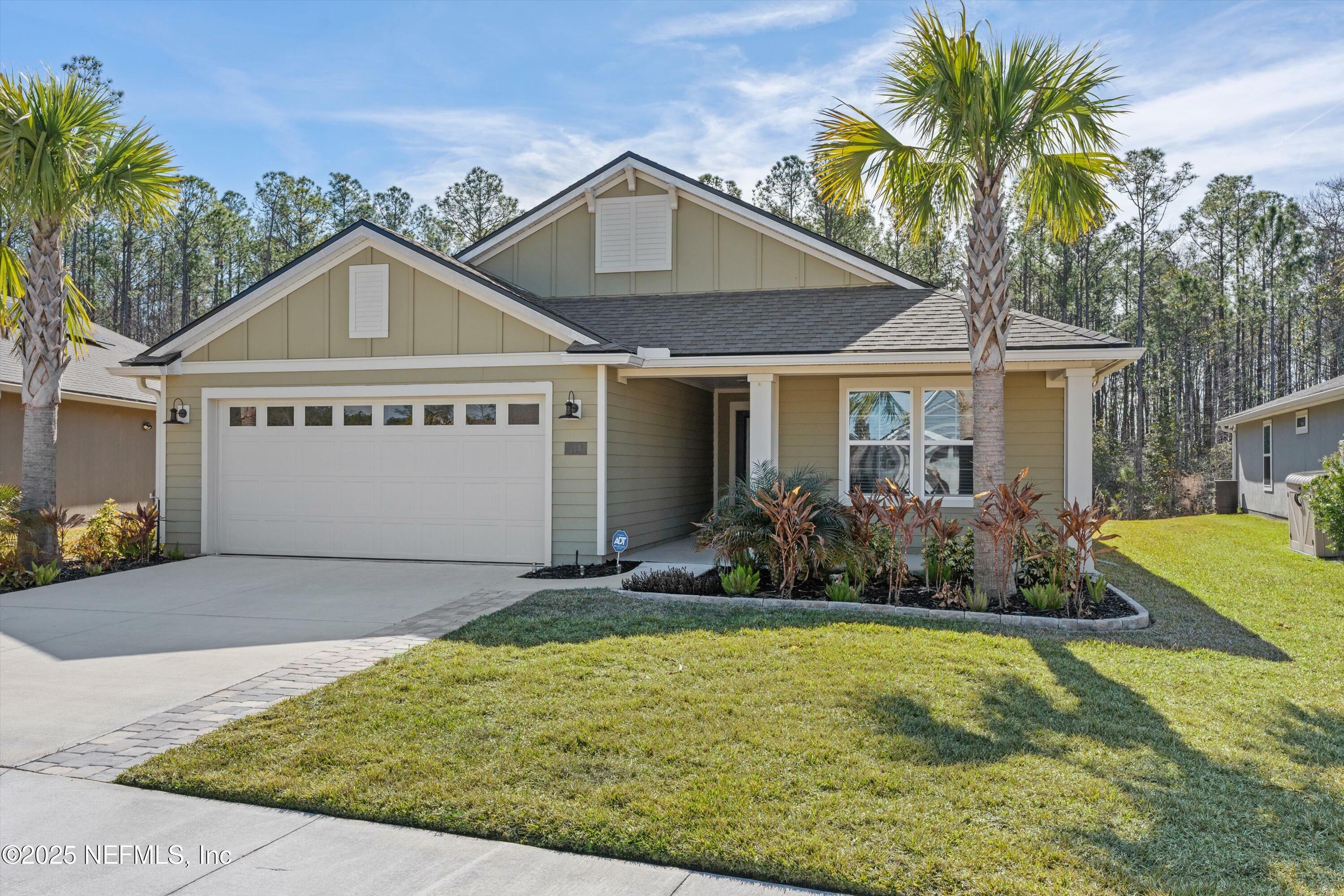 Property Photo:  114 Eagles Landing Lane  FL 32095 