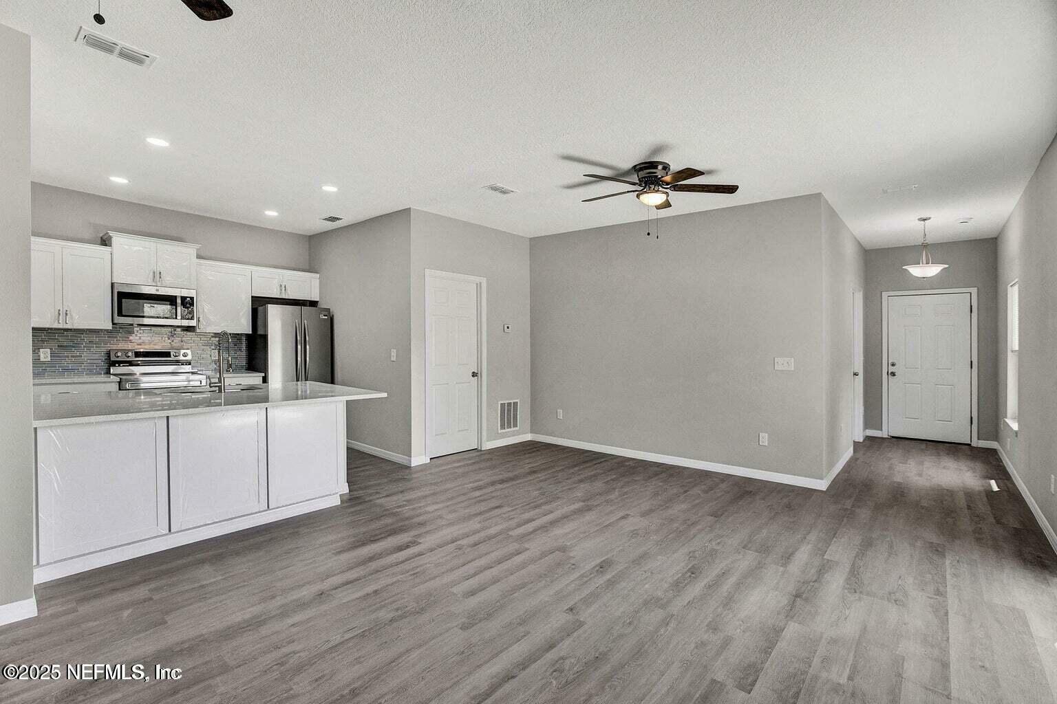 Property Photo:  6703, 6705 Bakersfield Drive  FL 32210 