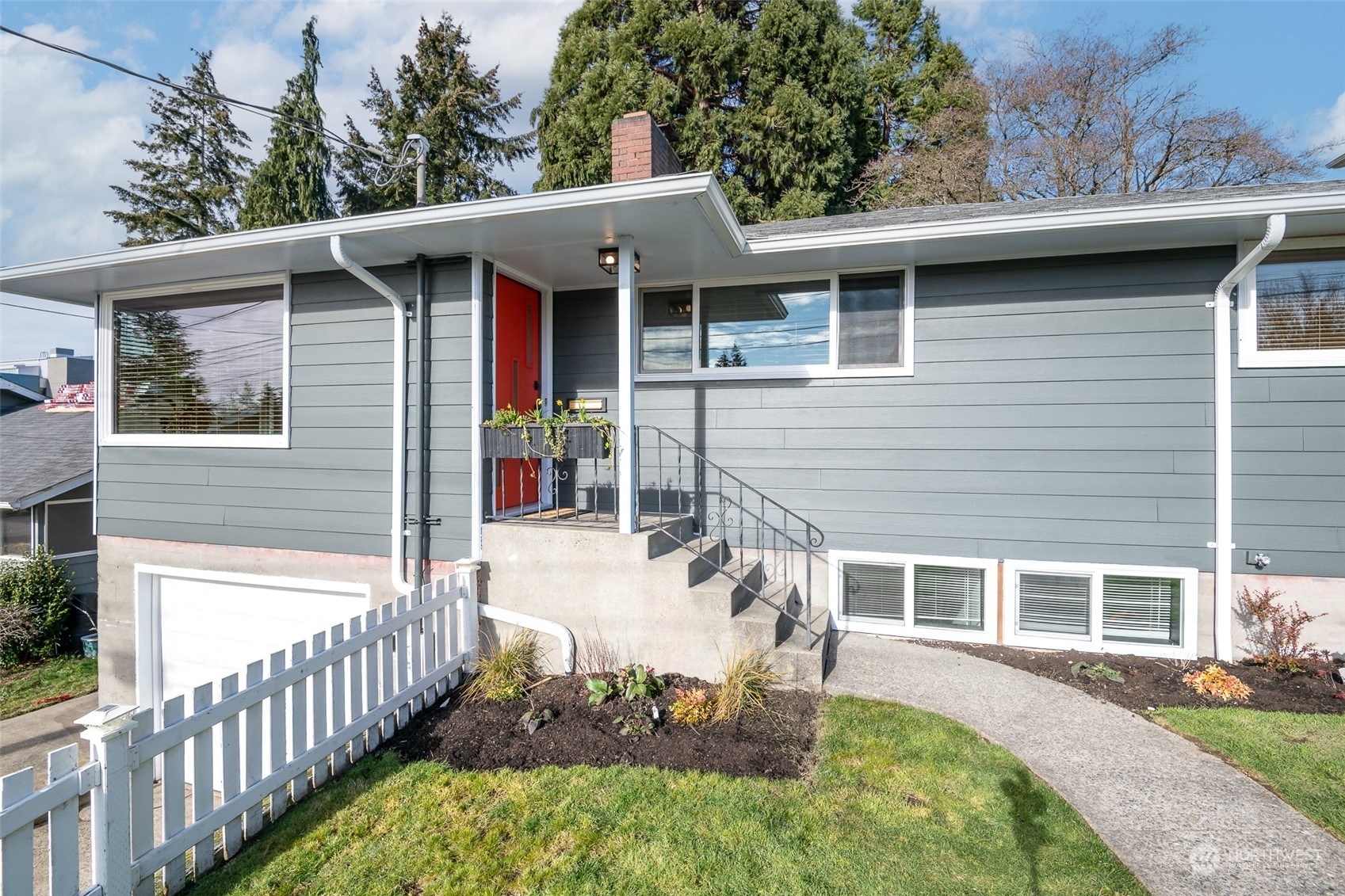 Property Photo:  5005 N 12th Street  WA 98406 