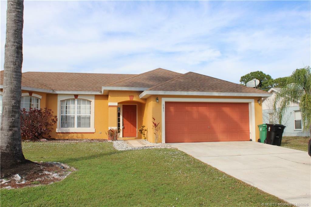 Property Photo: 685 SE Ron Rico Terrace FL 34983