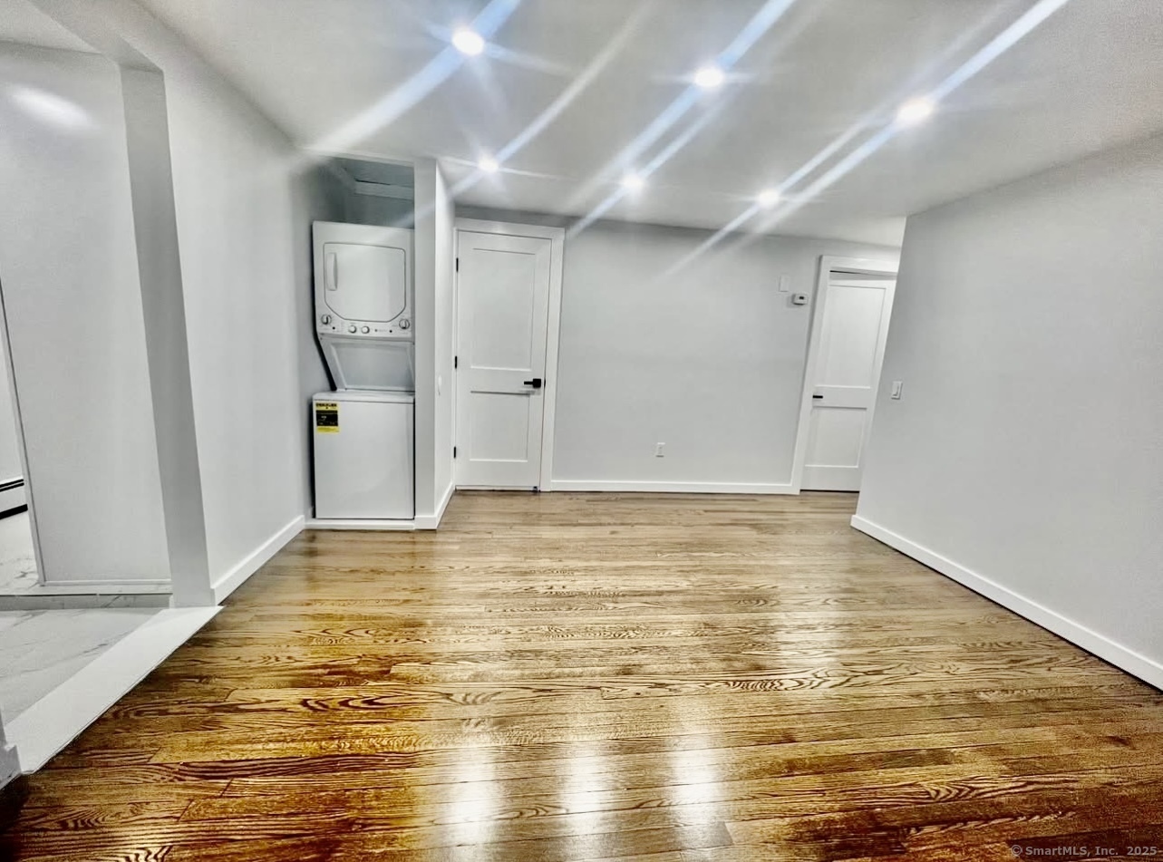 Property Photo:  100 Holmes Avenue 2nd Fl (Right Door)  CT 06820 