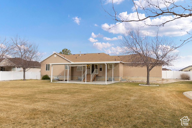 Property Photo: 334 S Lariat Way UT 84029