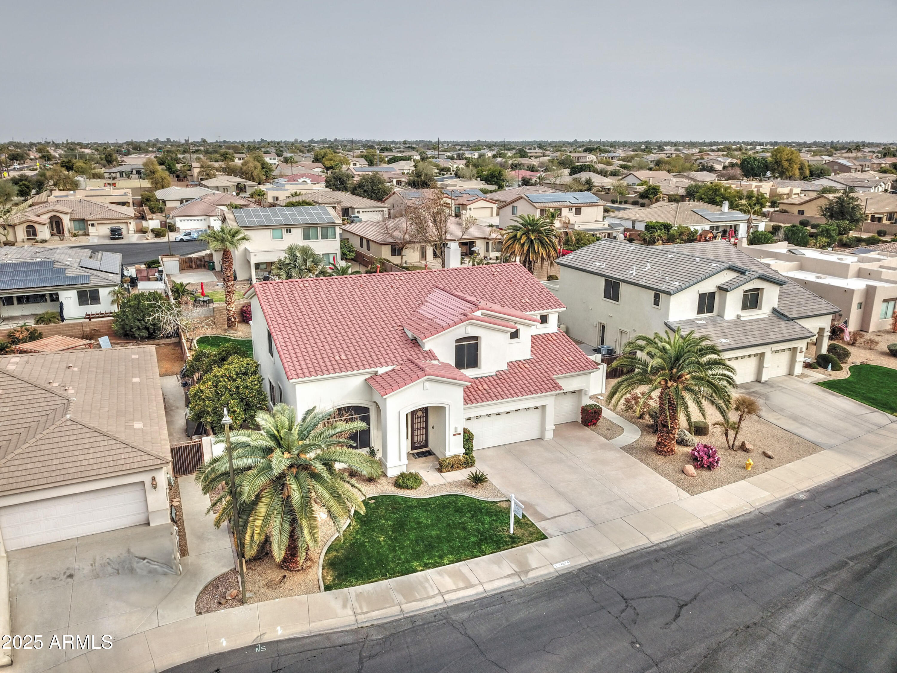 Property Photo: 14674 W Windsor Avenue AZ 85395