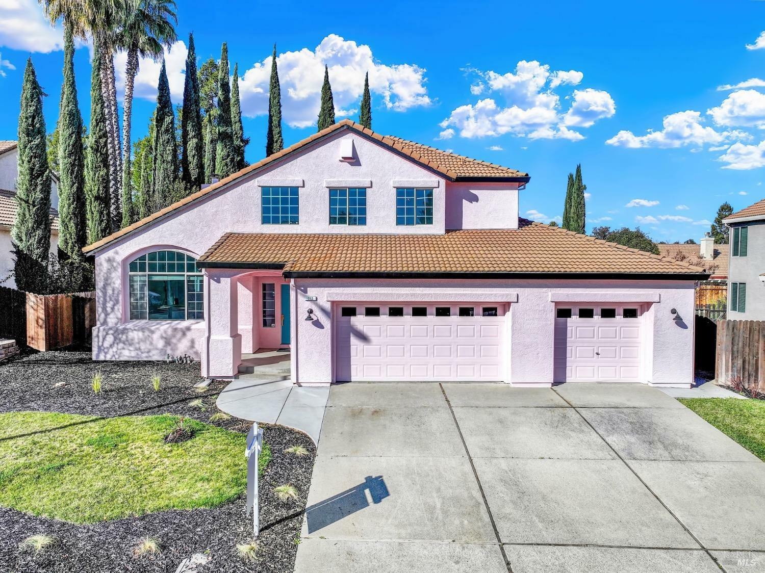 Property Photo:  713 Monaghan Circle  CA 95688 