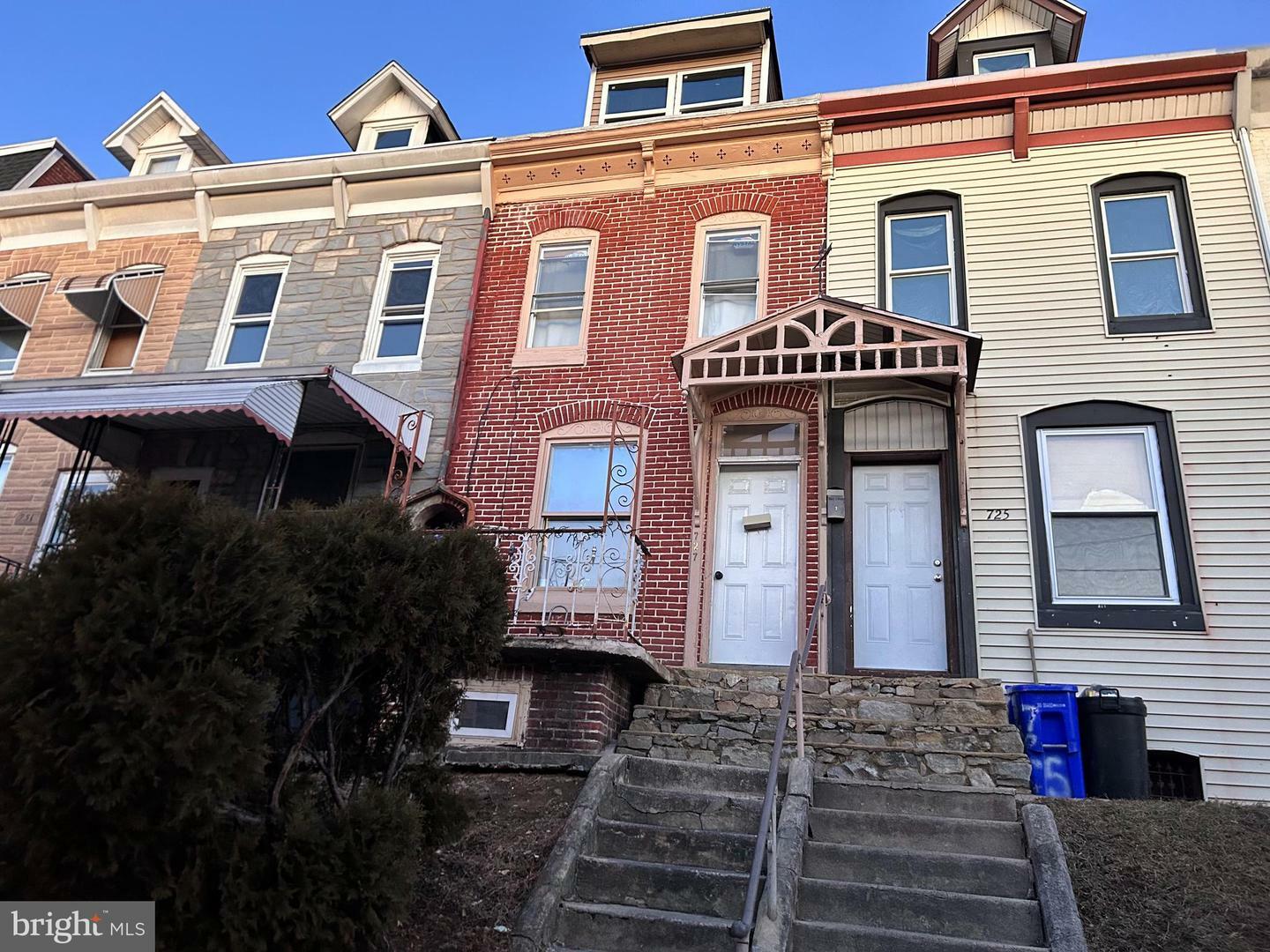 Property Photo:  727 Birch Street  PA 19604 